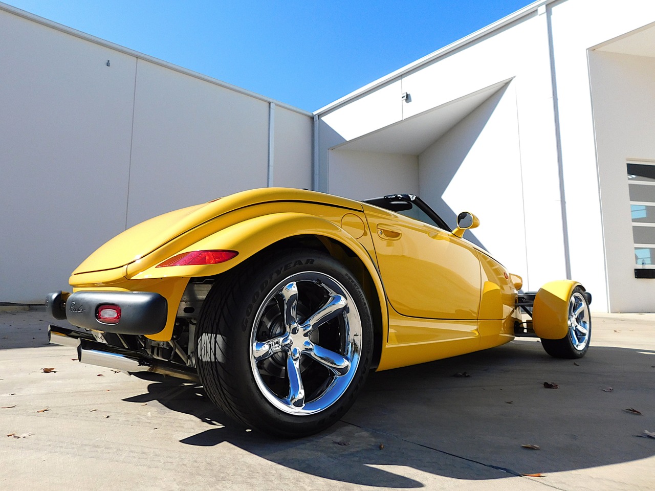 2000 Plymouth Prowler 46