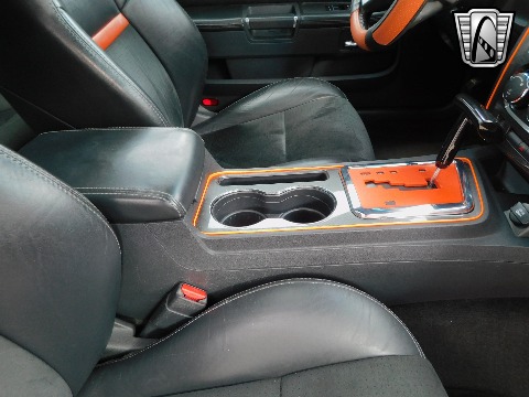 2008 Dodge Challenger image 30