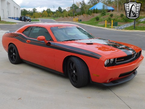 2008 Dodge Challenger image 8