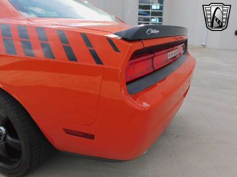 2008 Dodge Challenger image 66