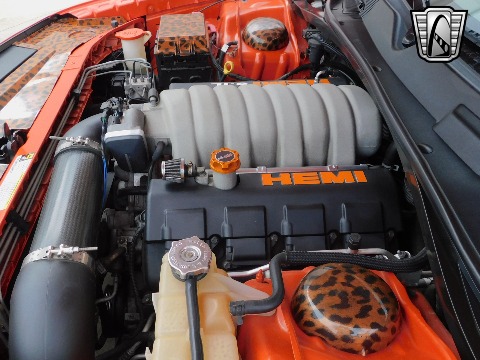 2008 Dodge Challenger image 19