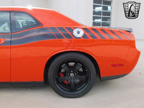 2008 Dodge Challenger image 45