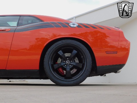 2008 Dodge Challenger image 46