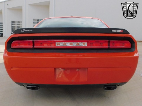 2008 Dodge Challenger image 48
