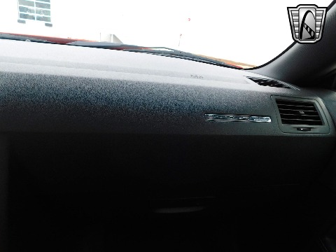 2008 Dodge Challenger image 25