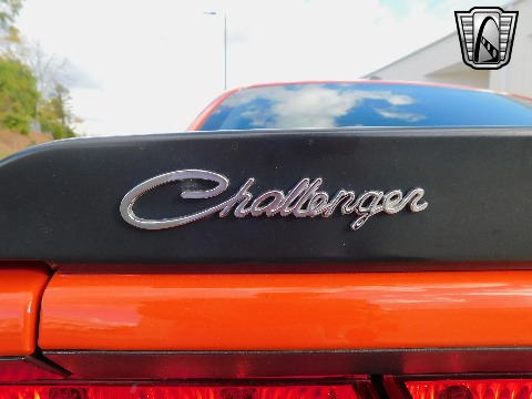 2008 Dodge Challenger image 104