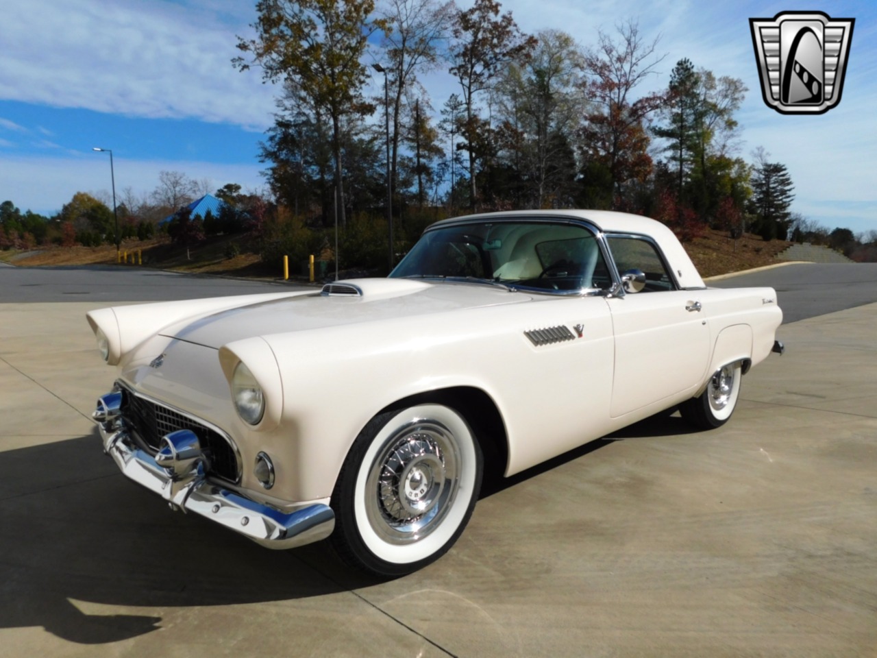 1955 Ford Thunderbird 34