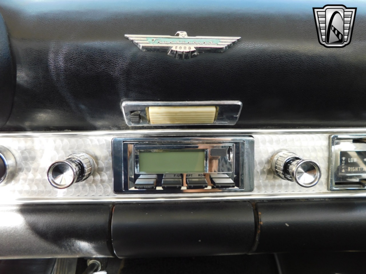 1955 Ford Thunderbird 95