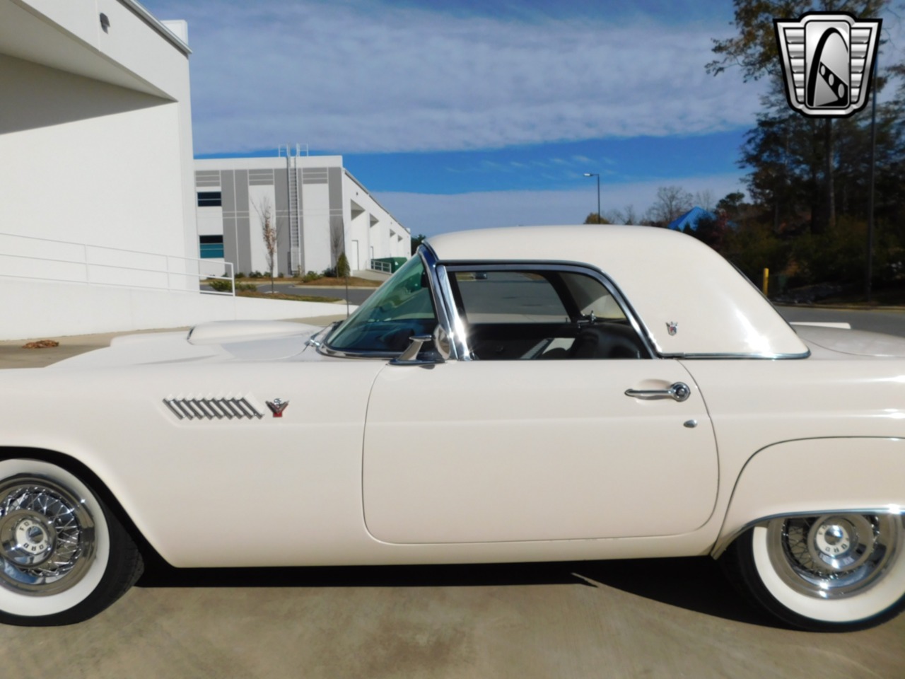 1955 Ford Thunderbird 6