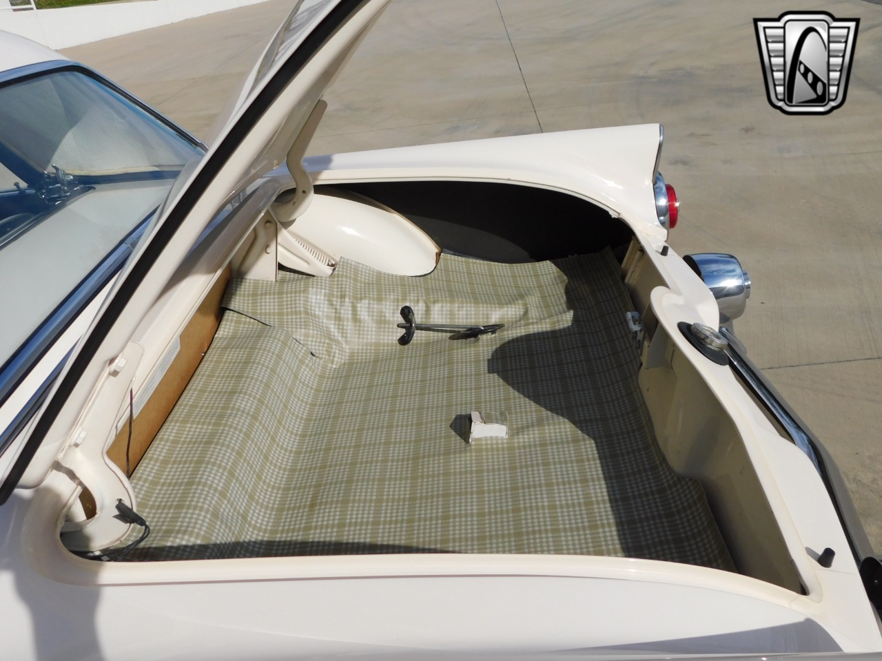 1955 Ford Thunderbird 80