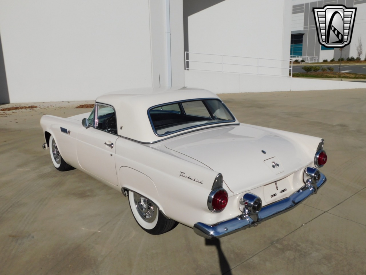 1955 Ford Thunderbird 43