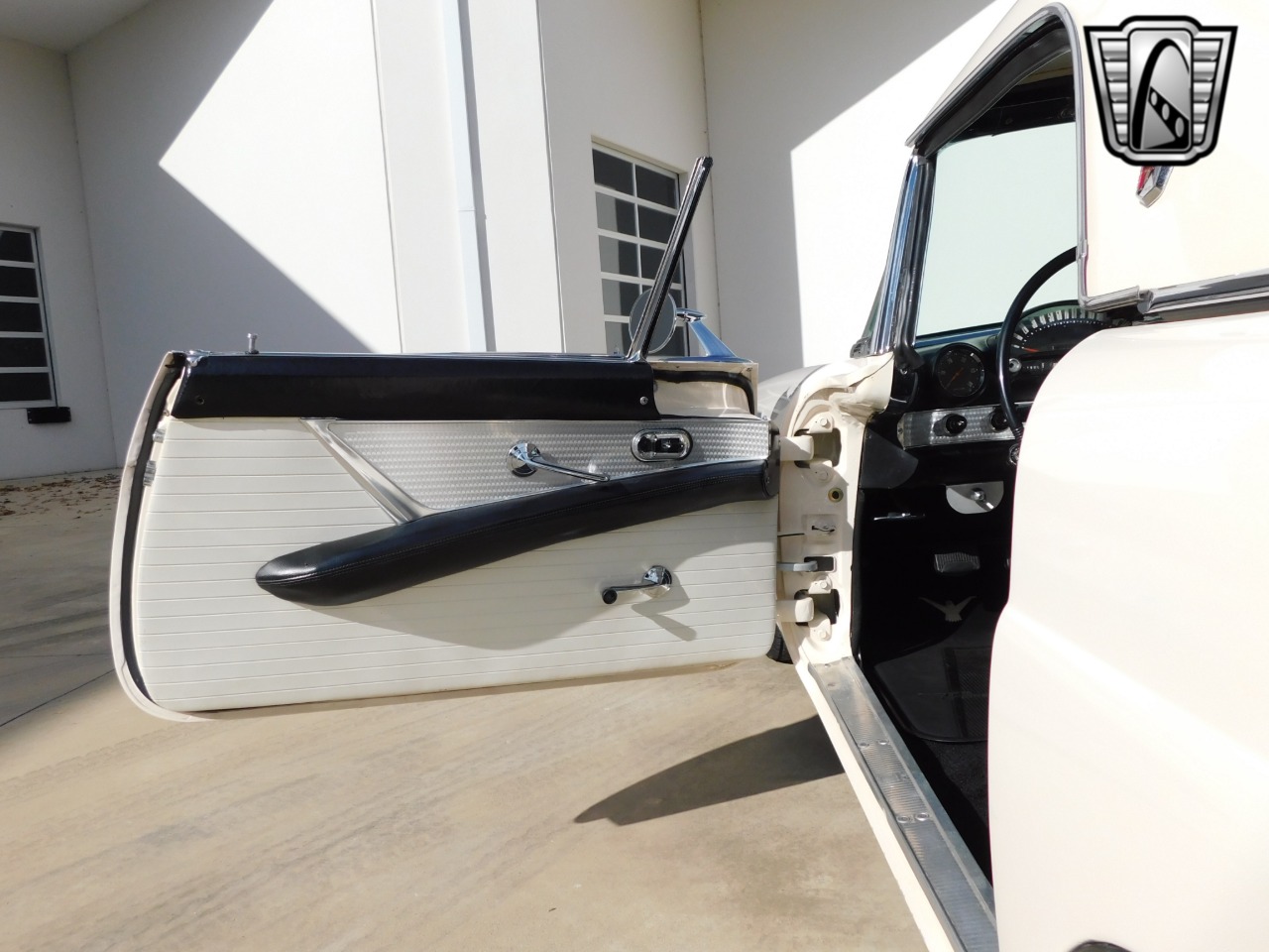 1955 Ford Thunderbird 85