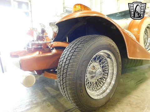 1979 Excalibur Phaeton image 35