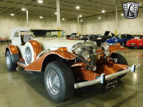 1979 Excalibur Phaeton image 13