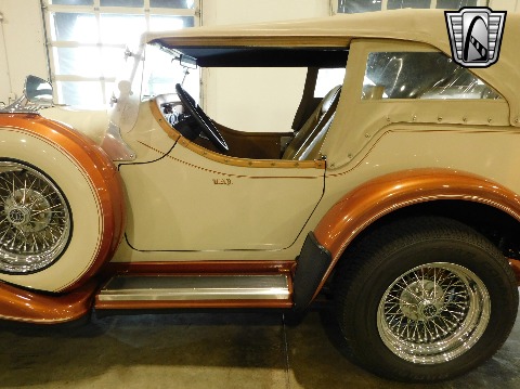 1979 Excalibur Phaeton image 41