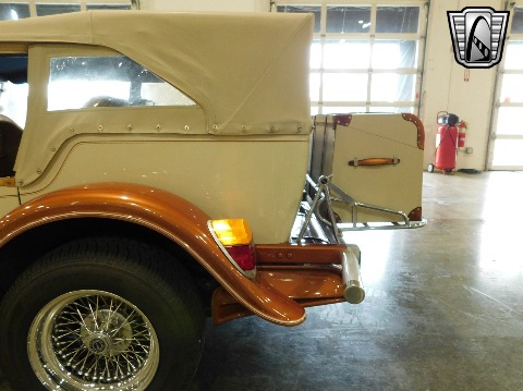 1979 Excalibur Phaeton image 44