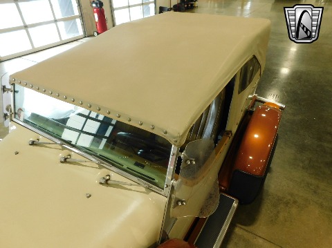 1979 Excalibur Phaeton image 26