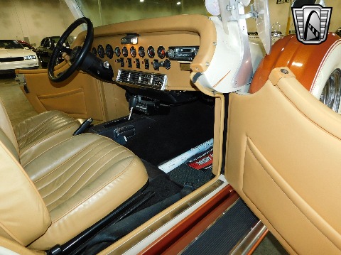 1979 Excalibur Phaeton image 103
