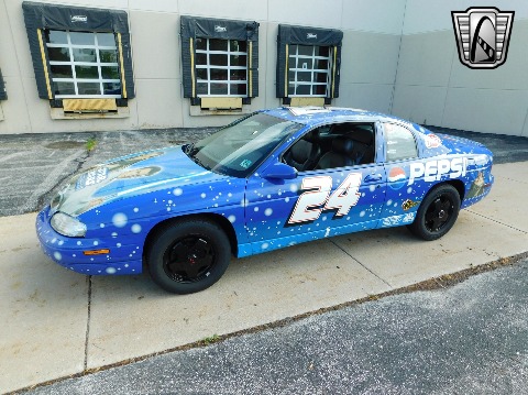 1999 Chevrolet Monte Carlo image 10