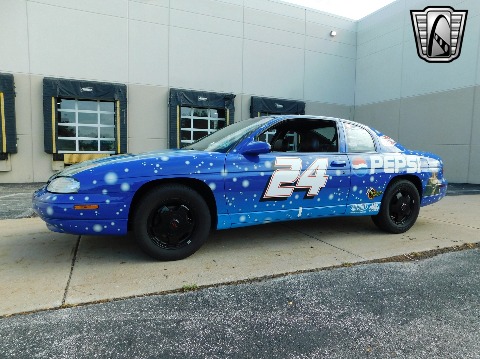 1999 Chevrolet Monte Carlo image 11