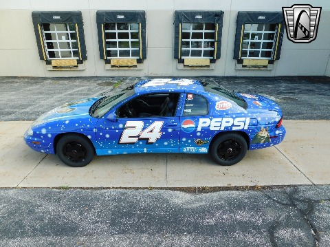 1999 Chevrolet Monte Carlo image 12