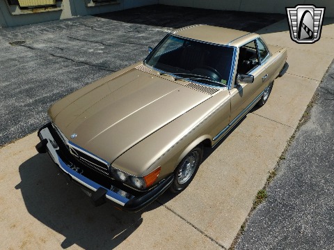 1985 Mercedes-Benz 380 SL image 6