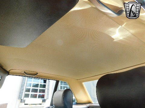 1985 Mercedes-Benz 380 SL image 86