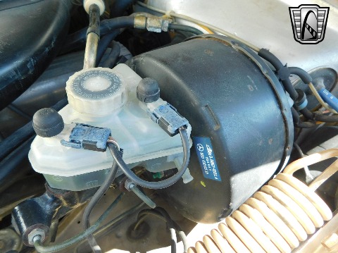 1985 Mercedes-Benz 380 SL image 115