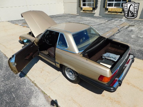 1985 Mercedes-Benz 380 SL image 68