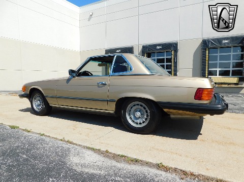 1985 Mercedes-Benz 380 SL image 17