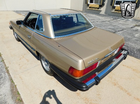 1985 Mercedes-Benz 380 SL image 19