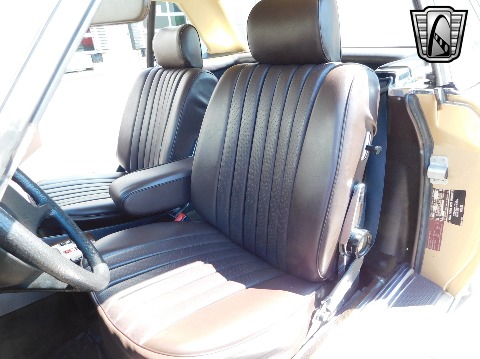 1985 Mercedes-Benz 380 SL image 72