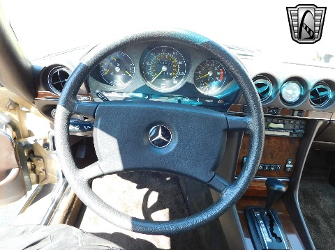 1985 Mercedes-Benz 380 SL image 73
