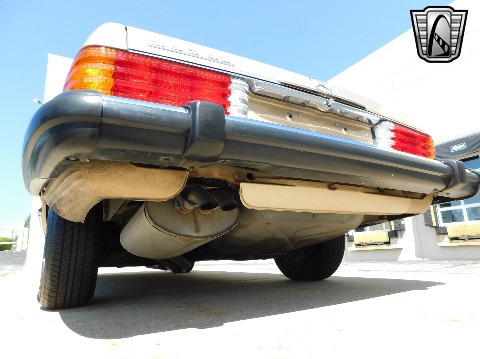 1985 Mercedes-Benz 380 SL image 49