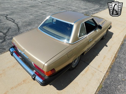 1985 Mercedes-Benz 380 SL image 24