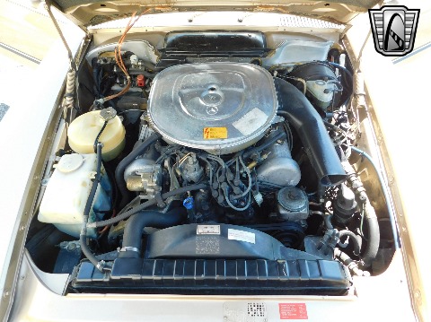 1985 Mercedes-Benz 380 SL image 104