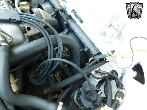 1991 Alfa Romeo Spider image 54