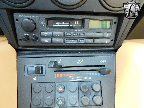 1991 Alfa Romeo Spider image 49