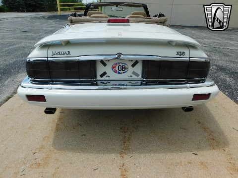 1994 Jaguar XJS image 29