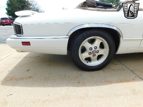 1994 Jaguar XJS image 36
