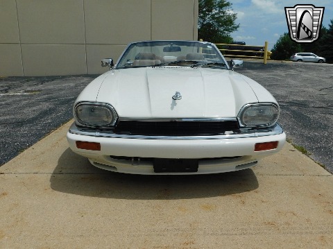 1994 Jaguar XJS image 11