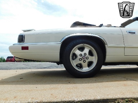 1994 Jaguar XJS image 37