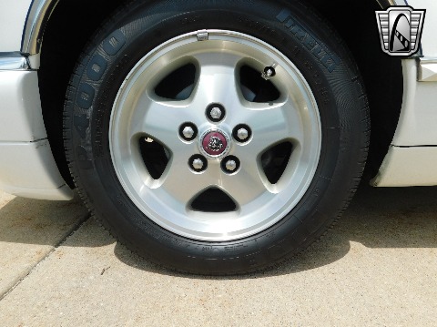 1994 Jaguar XJS image 46