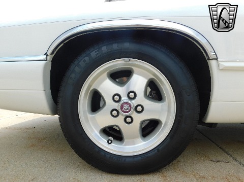 1994 Jaguar XJS image 48