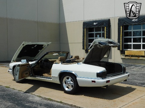 1994 Jaguar XJS image 74