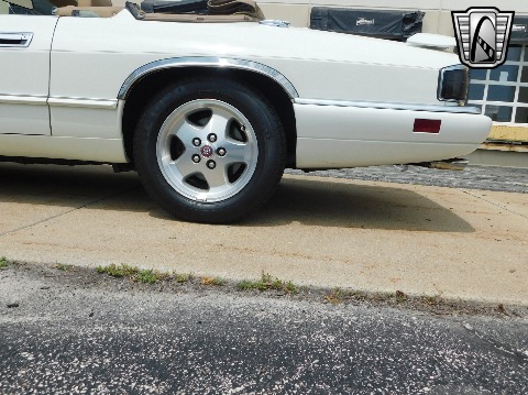 1994 Jaguar XJS image 24