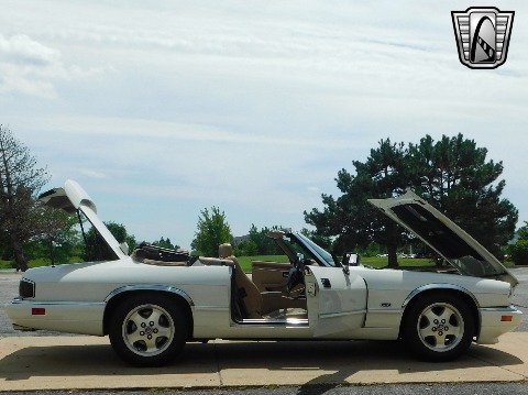 1994 Jaguar XJS image 76