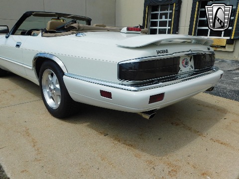 1994 Jaguar XJS image 26