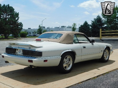 1994 Jaguar XJS image 103
