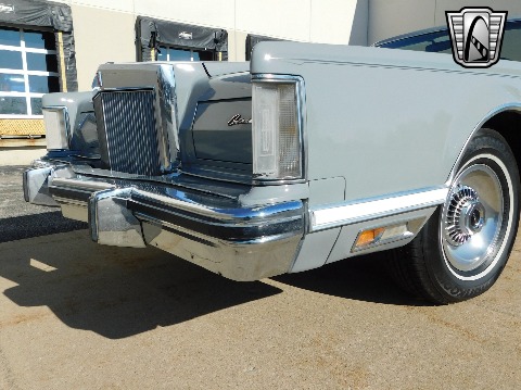 1978 Lincoln Mark V image 29